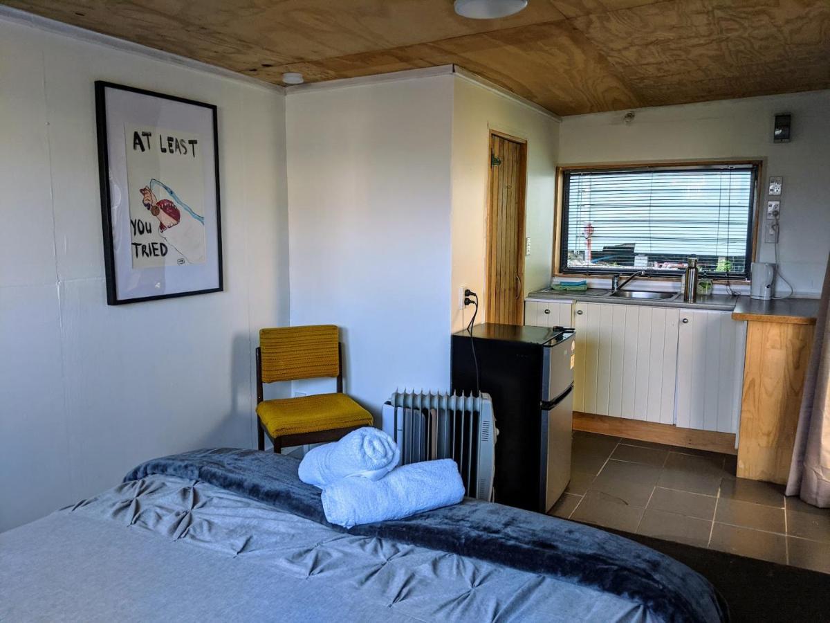 Cox Bay Cottage แรกแลนด์ ภายนอก รูปภาพ